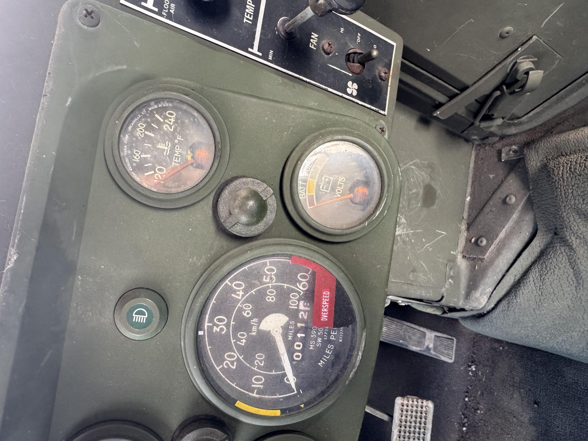 1984 AM GENERAL M998 - Image 33